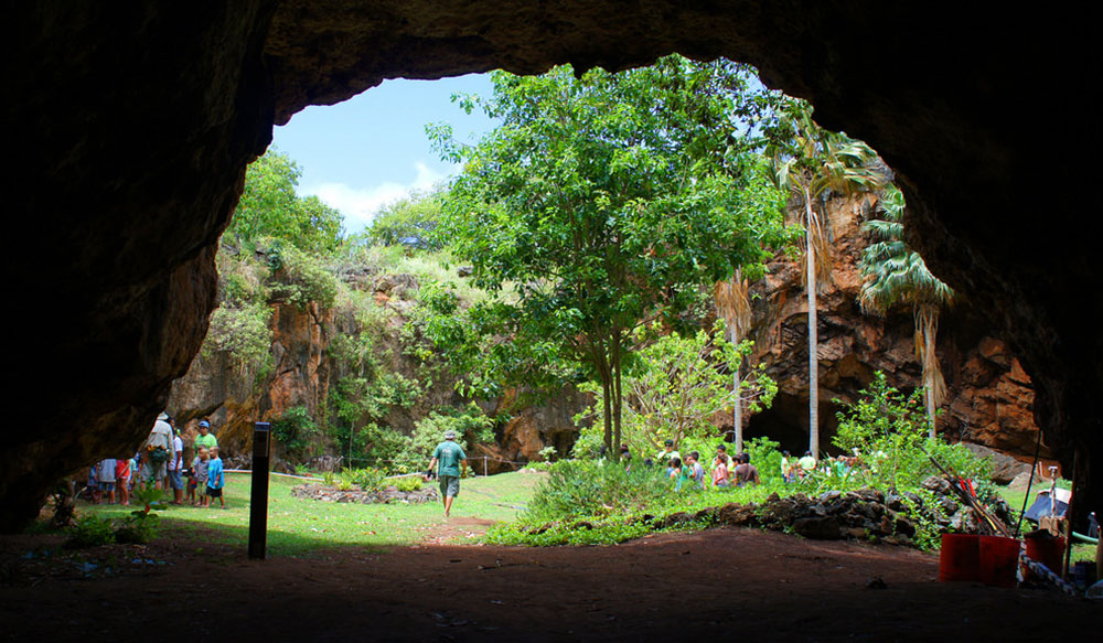 Entrance to the Maukawahi Cave in Poipu